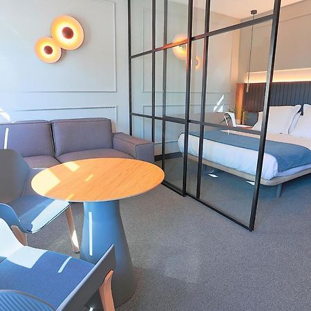Azotea Suites Понферрада Екстер'єр фото